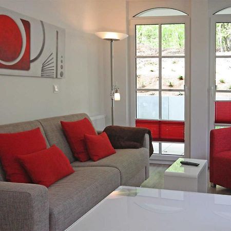 Haus Meeresblick - Ferienwohnung Fischerhüs  Baabe Exterior foto