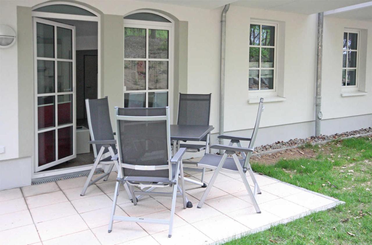Haus Meeresblick - Ferienwohnung Fischerhüs  Baabe Exterior foto
